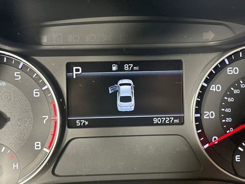 Used 2023 Kia Forte GT-Line image 18