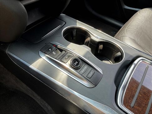 Used 2020 Acura MDX SH-AWD image 18