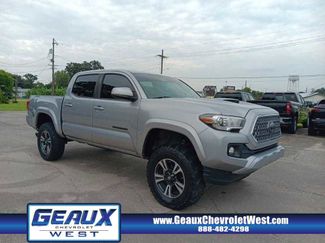 Used 2019 Toyota Tacoma TRD Sport image 1