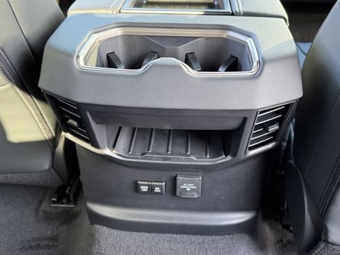 New 2026 Toyota Tundra Limited AWD/4WD image 7