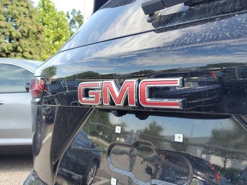 New 2027 GMC Terrain Elevation w/ Black Edition FWD image 7
