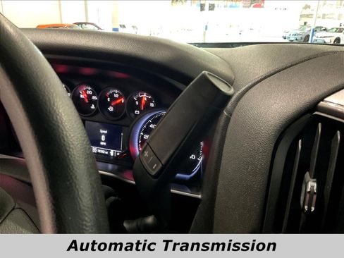 Used 2021 Chevrolet Silverado 1500 Custom AWD/4WD image 13