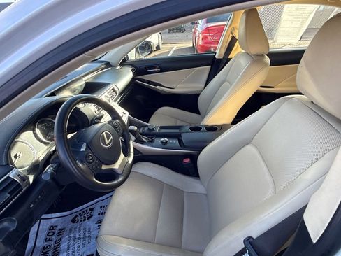 Used 2015 Lexus IS 250 image 16