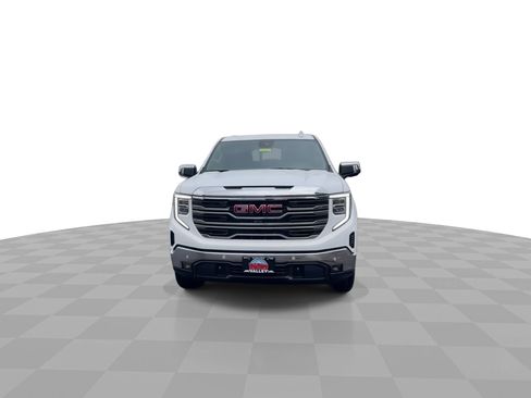 New 2026 GMC Sierra 1500 SLT w/ SLT Premium Package AWD/4WD image 38