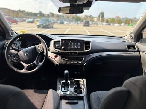 Used 2020 Honda Pilot EX image 22