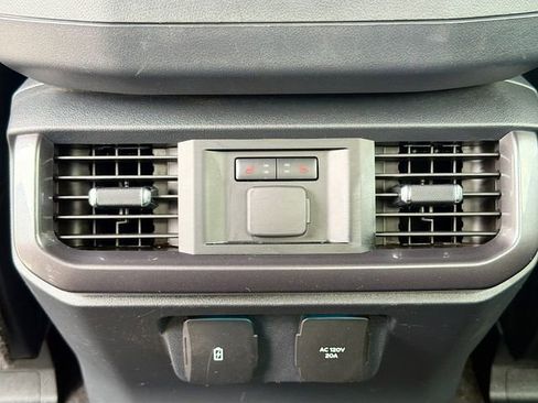 Used 2023 Ford F150 Lariat w/ Equipment Group 502A High AWD/4WD image 19