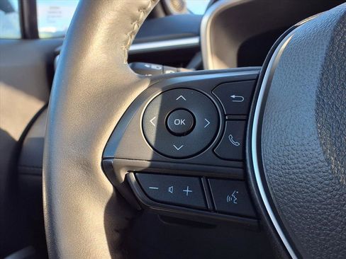 Used 2023 Toyota Corolla Cross XSE w/ Convenience Package image 28