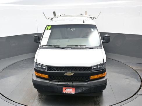 Used 2019 Chevrolet Express 3500 w/ Driver Convenience Package image 36