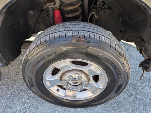 Used 2016 Ford F250 XLT w/ XLT Value Package image 4