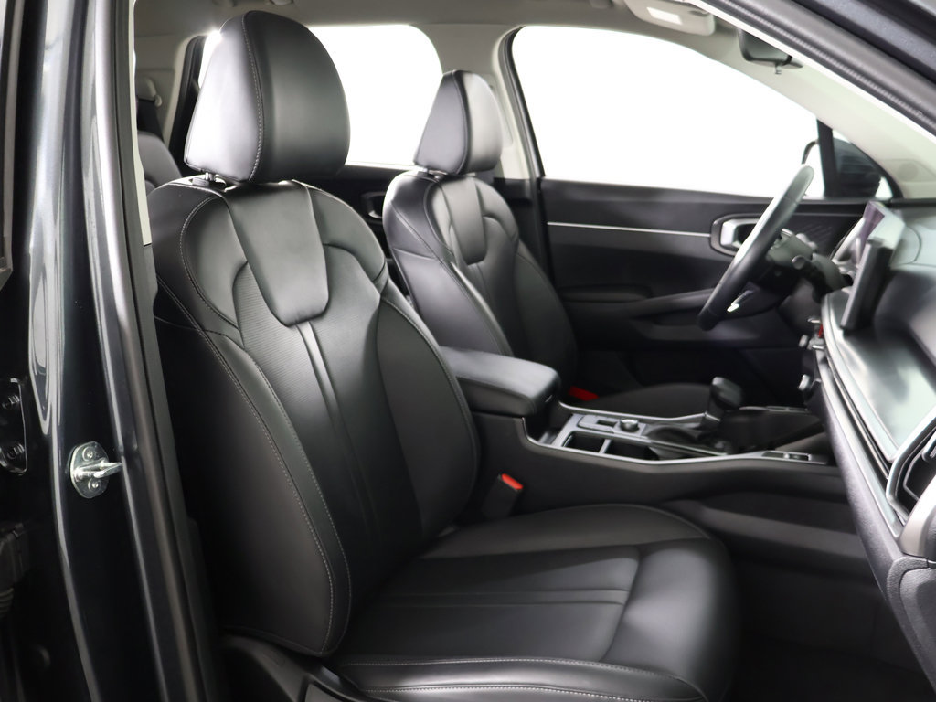 Used 2024 Kia Sorento S w/ Panoramic Sunroof Package FWD image 30