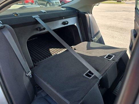 Used 2025 Toyota Camry LE FWD image 35