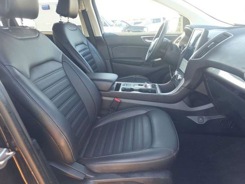 Used 2024 Ford Edge SEL w/ Convenience Package image 10