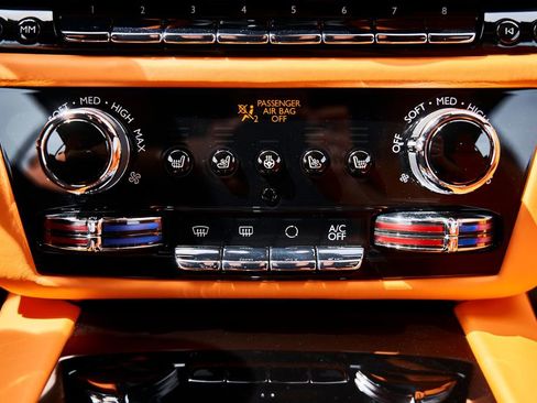 Used 2025 Rolls-Royce Spectre w/ Spectre Launch Package image 60