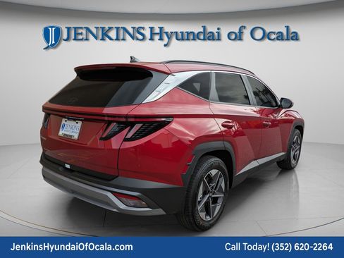 Certified 2026 Hyundai Tucson SEL image 3