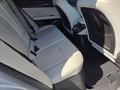 Used 2020 Alfa Romeo Stelvio Ti w/ Active Blind Spot Package image 15