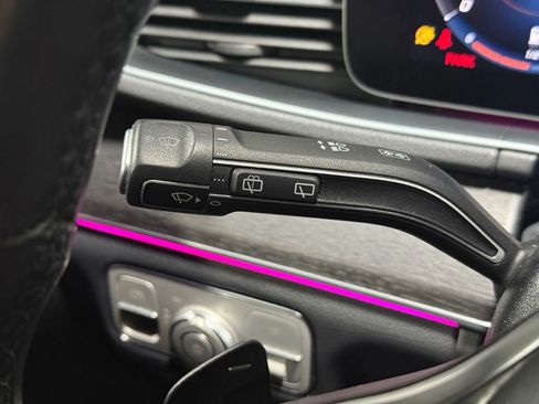 Used 2021 Mercedes-Benz GLE 350 4MATIC image 29