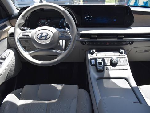 Used 2023 Hyundai Palisade Limited AWD/4WD image 24