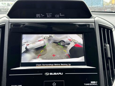 Used 2022 Subaru Crosstrek 2.0i image 16