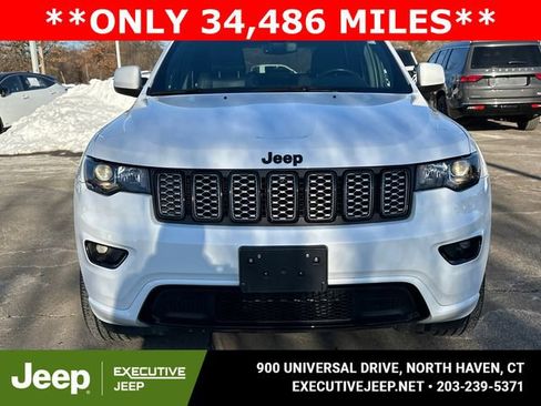Used 2022 Jeep Grand Cherokee Laredo X image 6