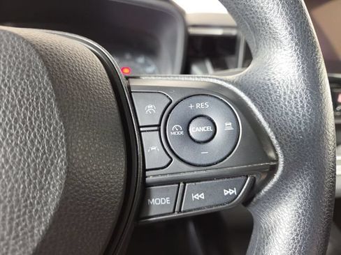 Used 2024 Toyota Corolla LE FWD image 23