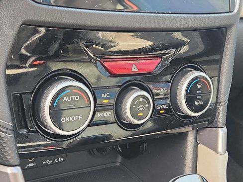 Used 2023 Subaru Forester Limited image 16