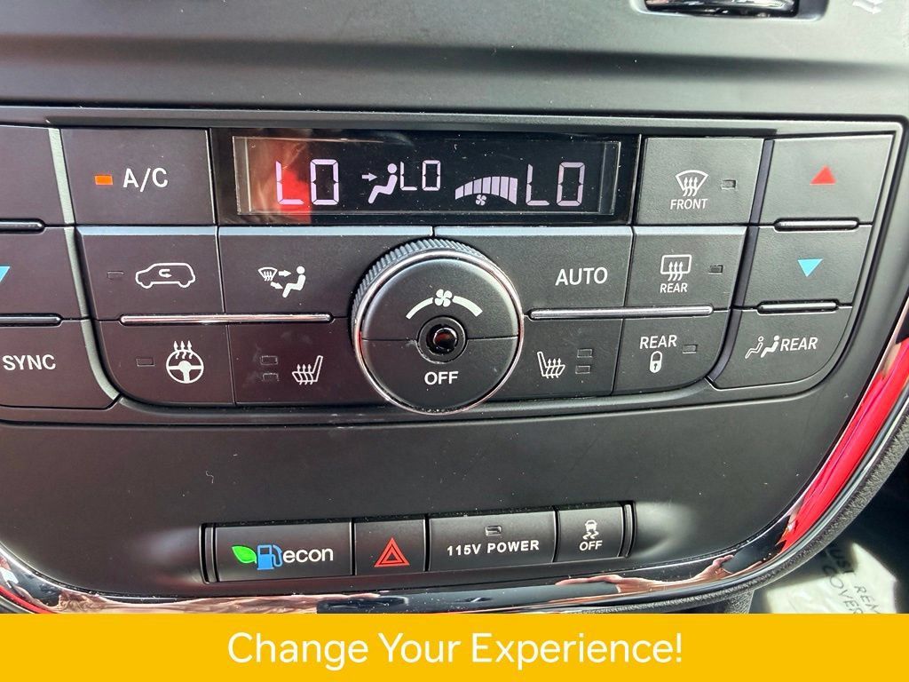 Used 2019 Dodge Grand Caravan GT FWD image 13