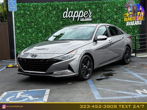 Used 2023 Hyundai Elantra Blue FWD image 1