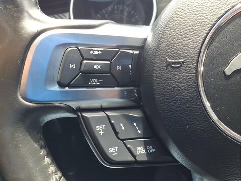 Used 2022 Ford Mustang Coupe w/ Equipment Group 101A RWD image 21