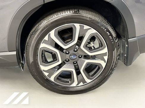 Used 2025 Subaru Ascent Touring AWD/4WD image 35