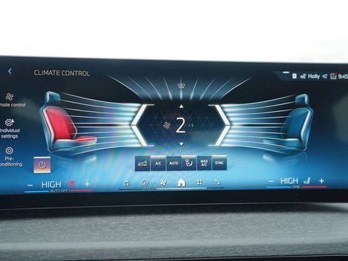 New 2026 BMW 330i Sedan w/ Premium Package image 18