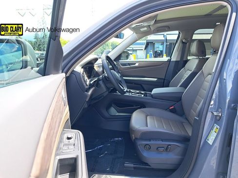 New 2026 Volkswagen Atlas SEL AWD/4WD image 11