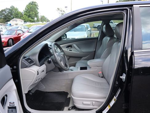 Used 2008 Toyota Camry Hybrid FWD image 9