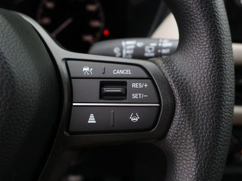 New 2026 Honda HR-V LX image 34