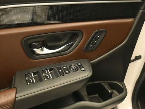Used 2024 Honda Pilot Elite image 13