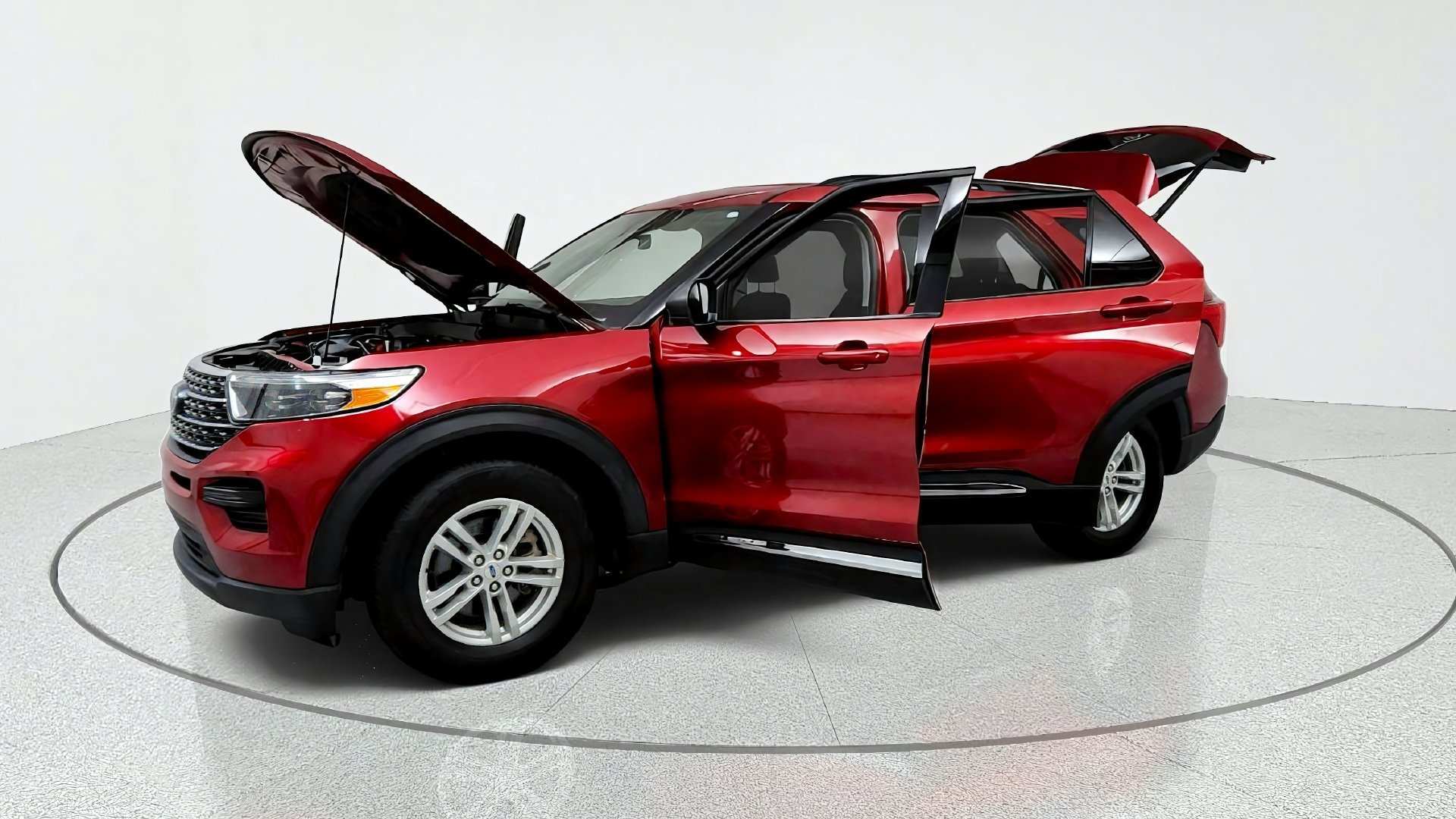 Used 2022 Ford Explorer XLT AWD/4WD image 9