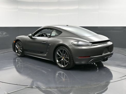 New 2025 Porsche 718 Cayman image 3