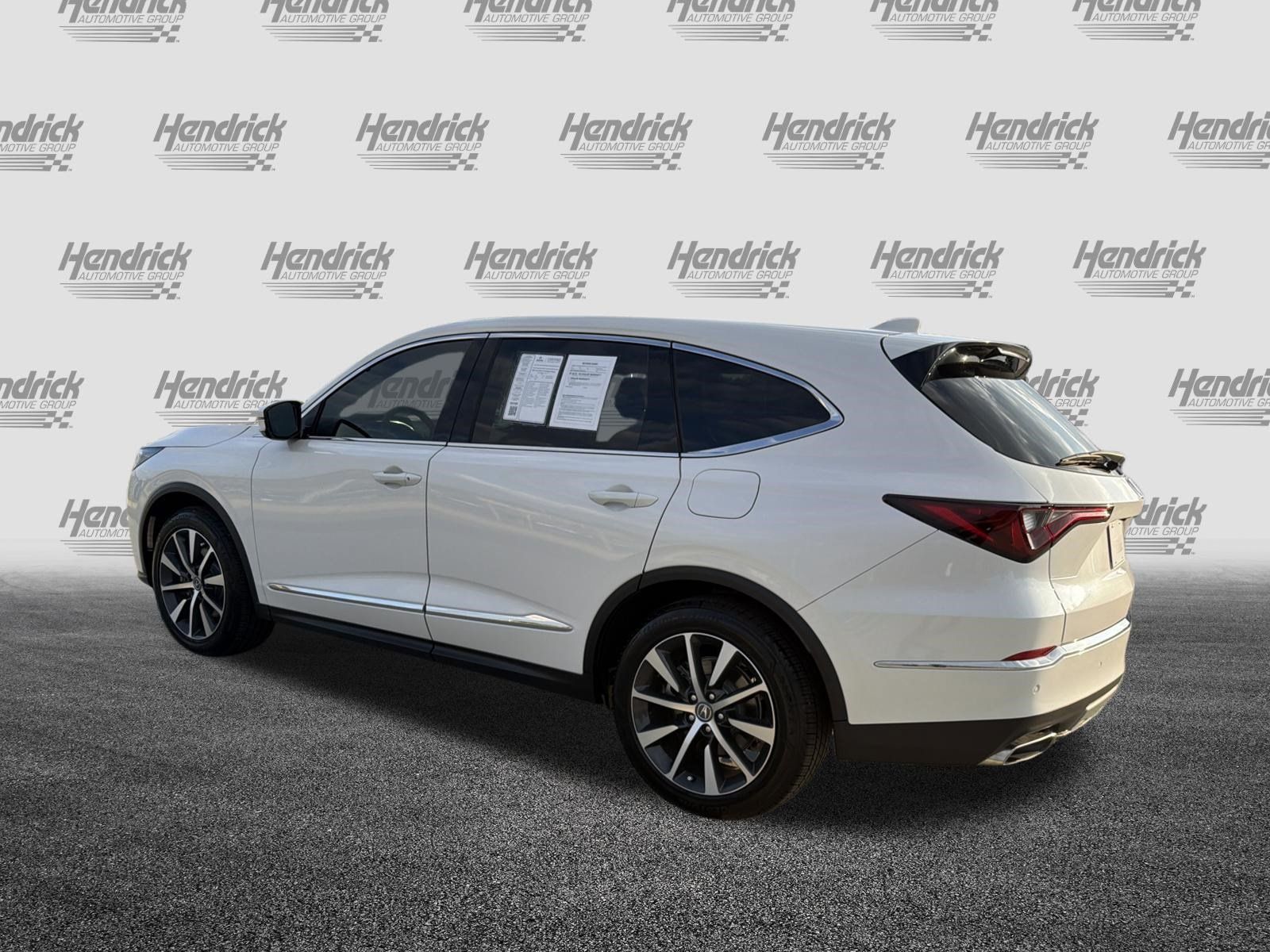 Certified 2026 Acura MDX w/ Technology Package FWD image 8