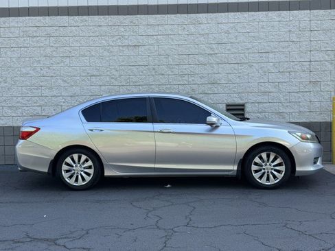 Used 2015 Honda Accord EX-L image 17