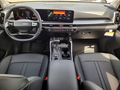 New 2026 Kia Sorento S w/ S Panoramic Sunroof Package FWD image 16