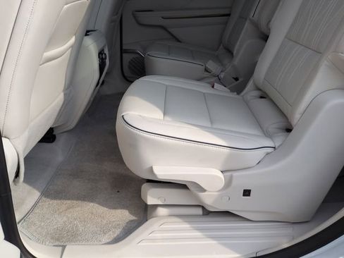 New 2026 Buick Enclave Avenir w/ Super Cruise Package image 24