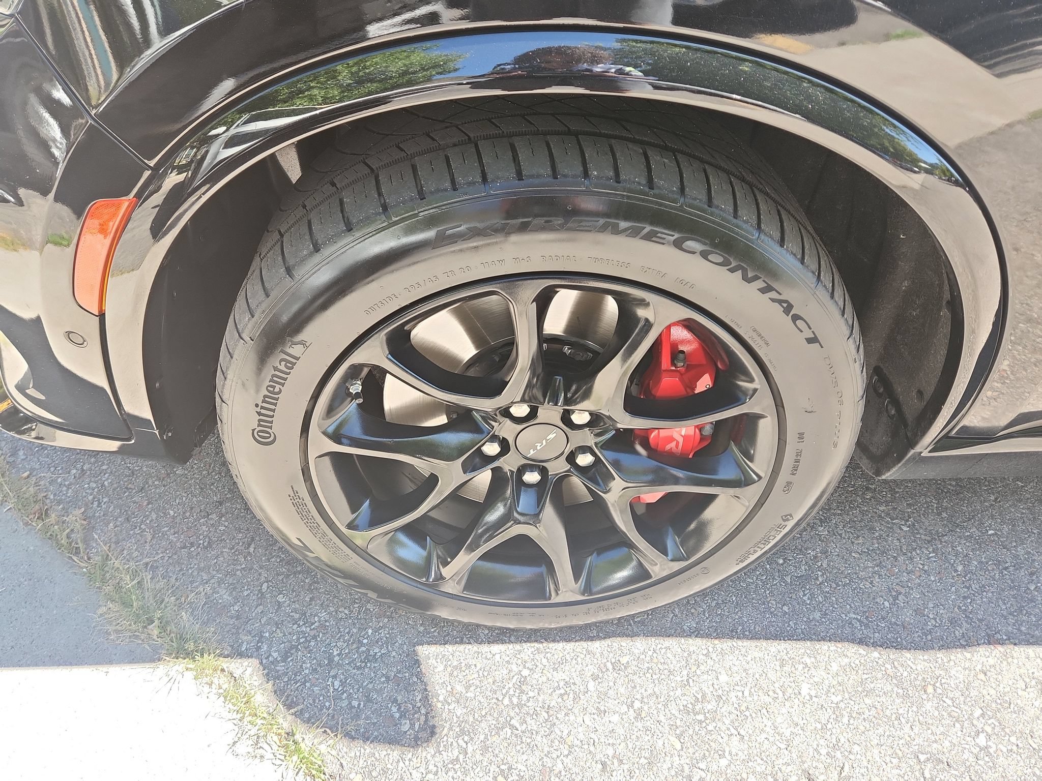 Used 2024 Dodge Durango SRT Hellcat w/ Black Package AWD/4WD image 18