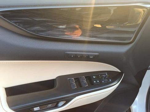 Used 2024 Lexus NX 250 FWD image 13