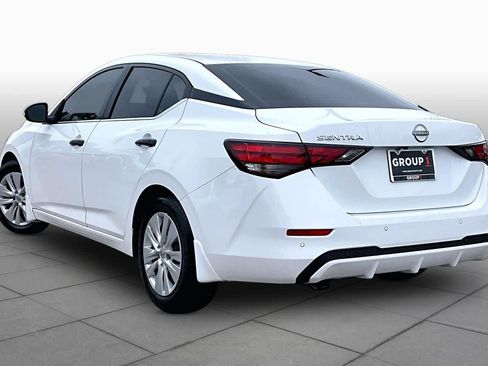 Certified 2025 Nissan Sentra S FWD image 11