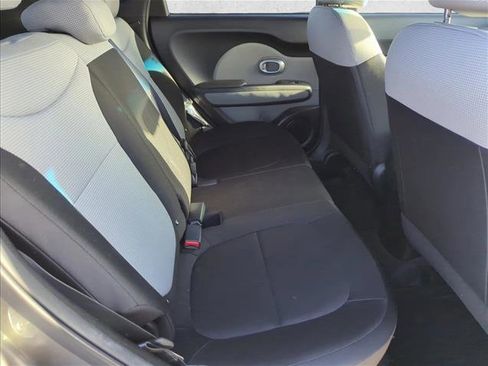 Used 2018 Kia Soul image 24