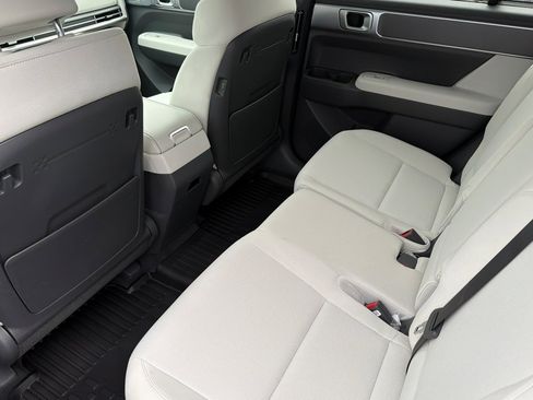 New 2026 Hyundai Santa Fe SE image 14