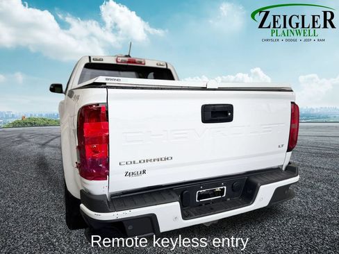 Used 2022 Chevrolet Colorado LT w/ Fleet Safety Package AWD/4WD image 4