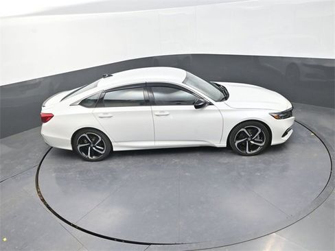 Used 2022 Honda Accord Sport image 26