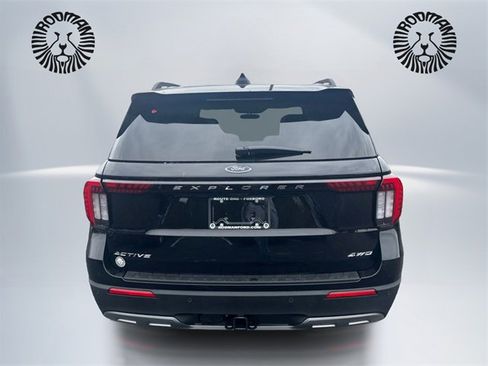 New 2026 Ford Explorer Active image 6