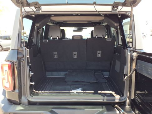 Used 2025 Ford Bronco Outer Banks AWD/4WD image 15
