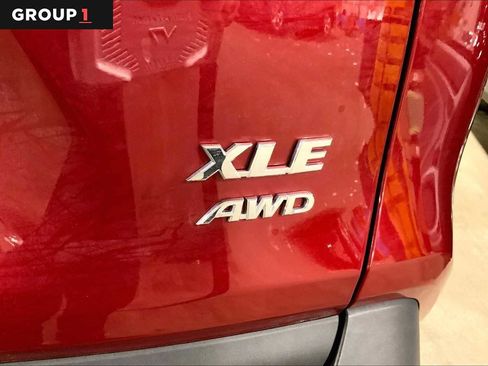 Used 2023 Toyota RAV4 XLE w/ Convenience Package image 10